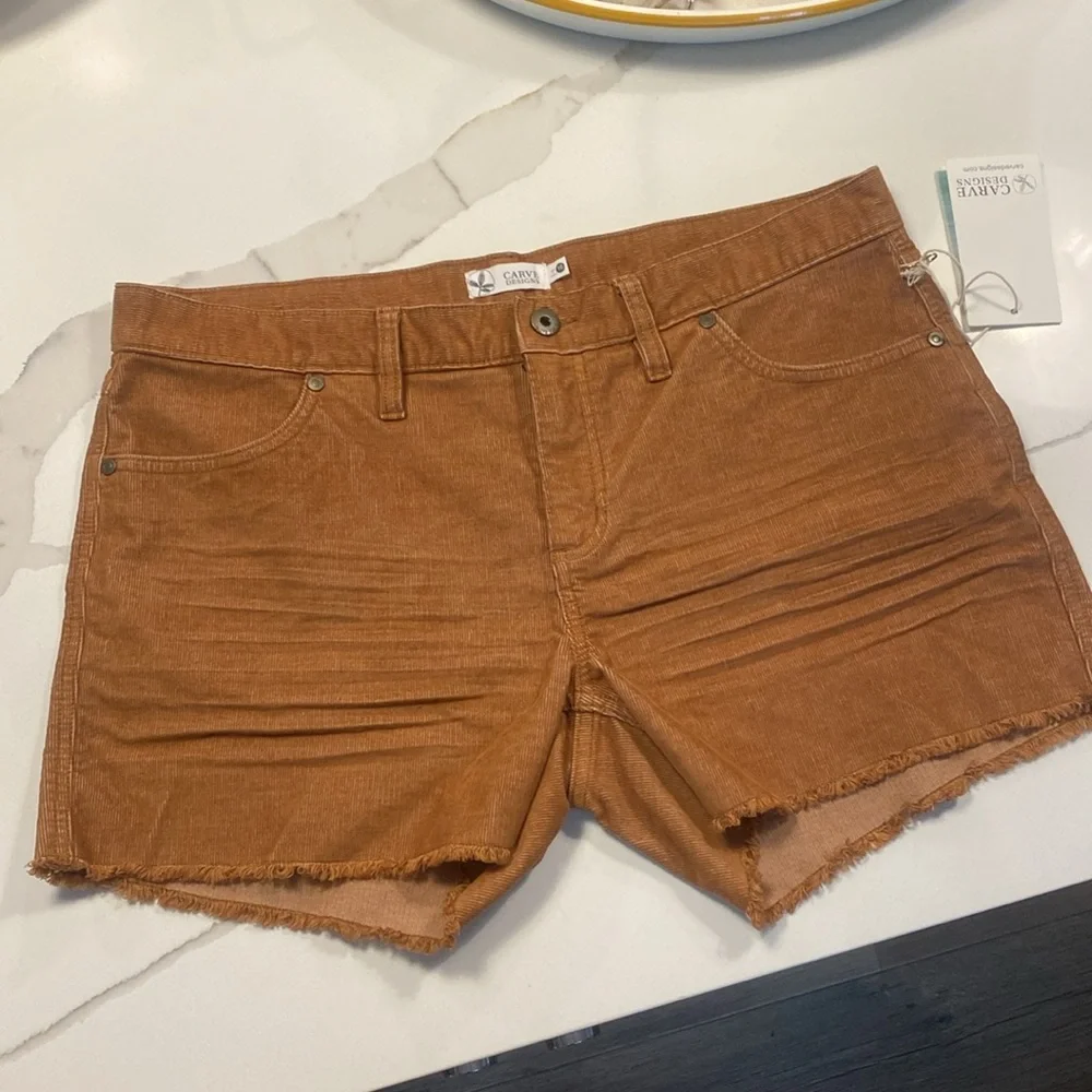 Carve Designs || Oahu Short - Picture 4 of 11